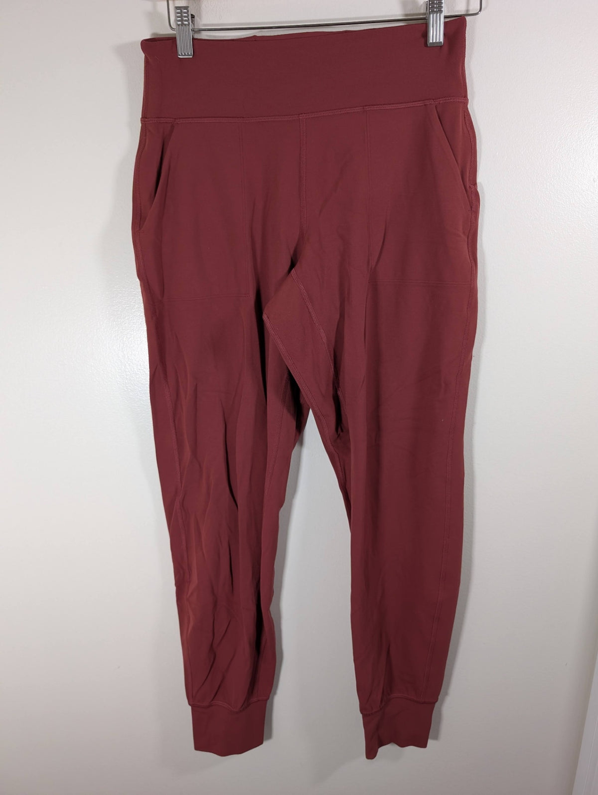 Lululemon burgundy joggers - SZ 8