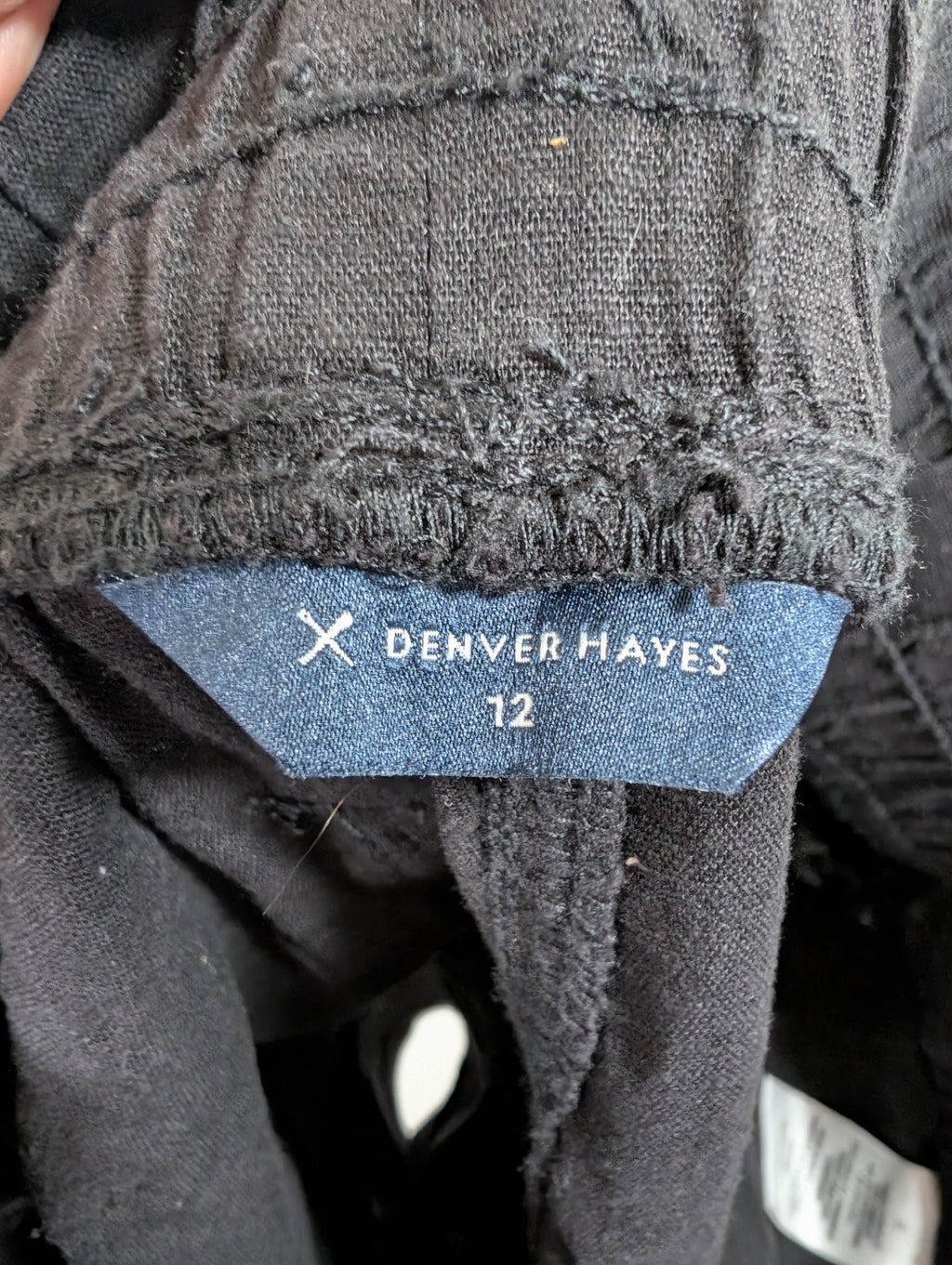 Denver Hayes black shorts - SZ12