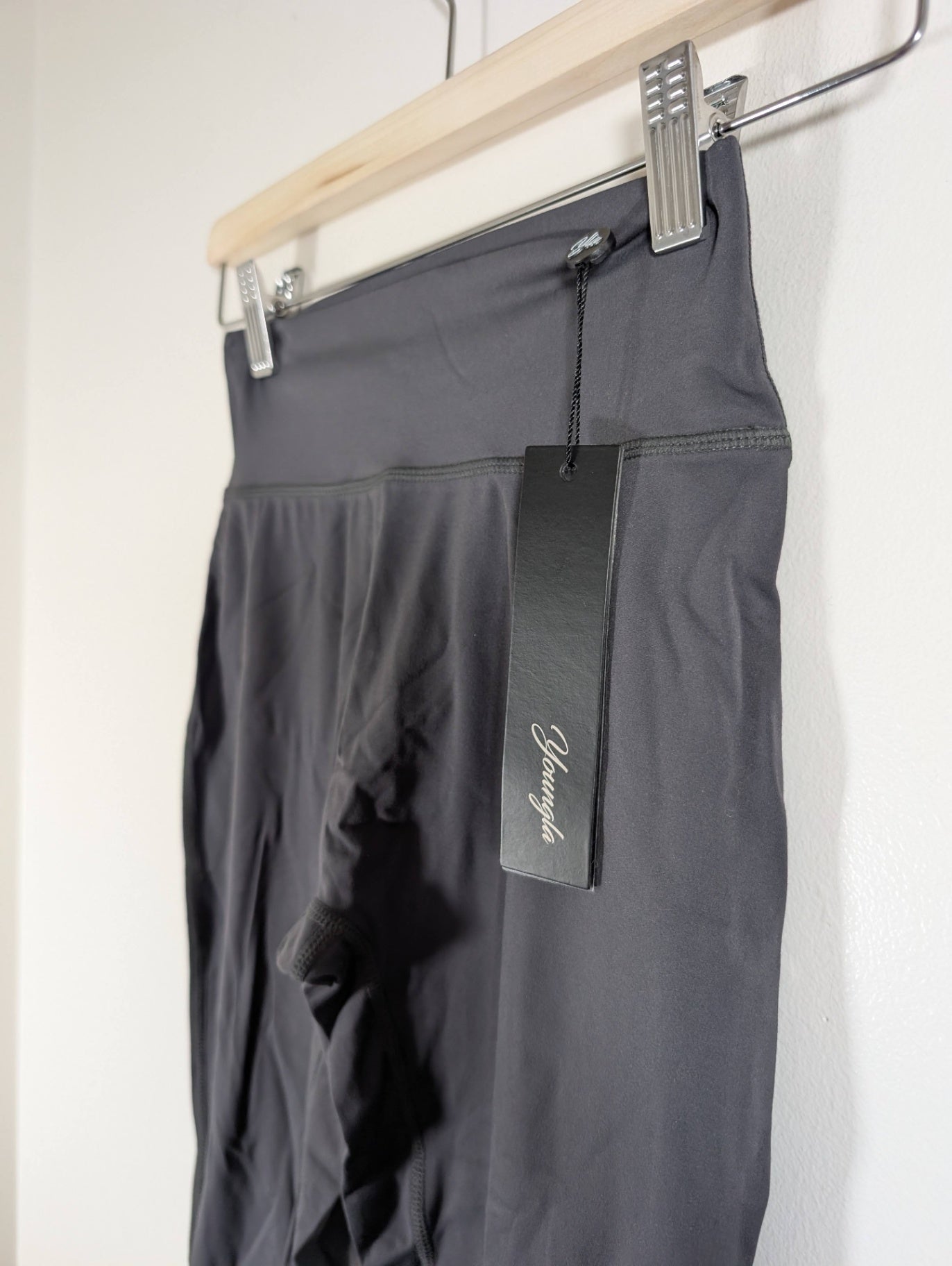 NWT YoungLA grey leggings - Large