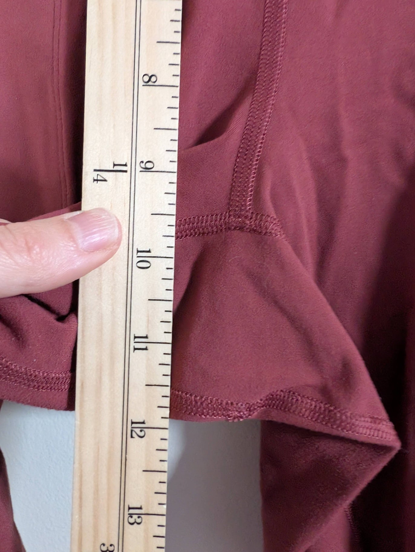 Lululemon burgundy joggers - SZ 8
