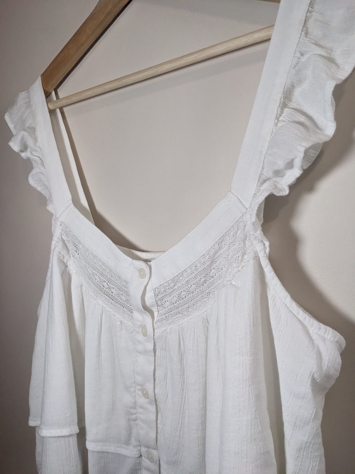 American Eagle White Tiered Tank - L