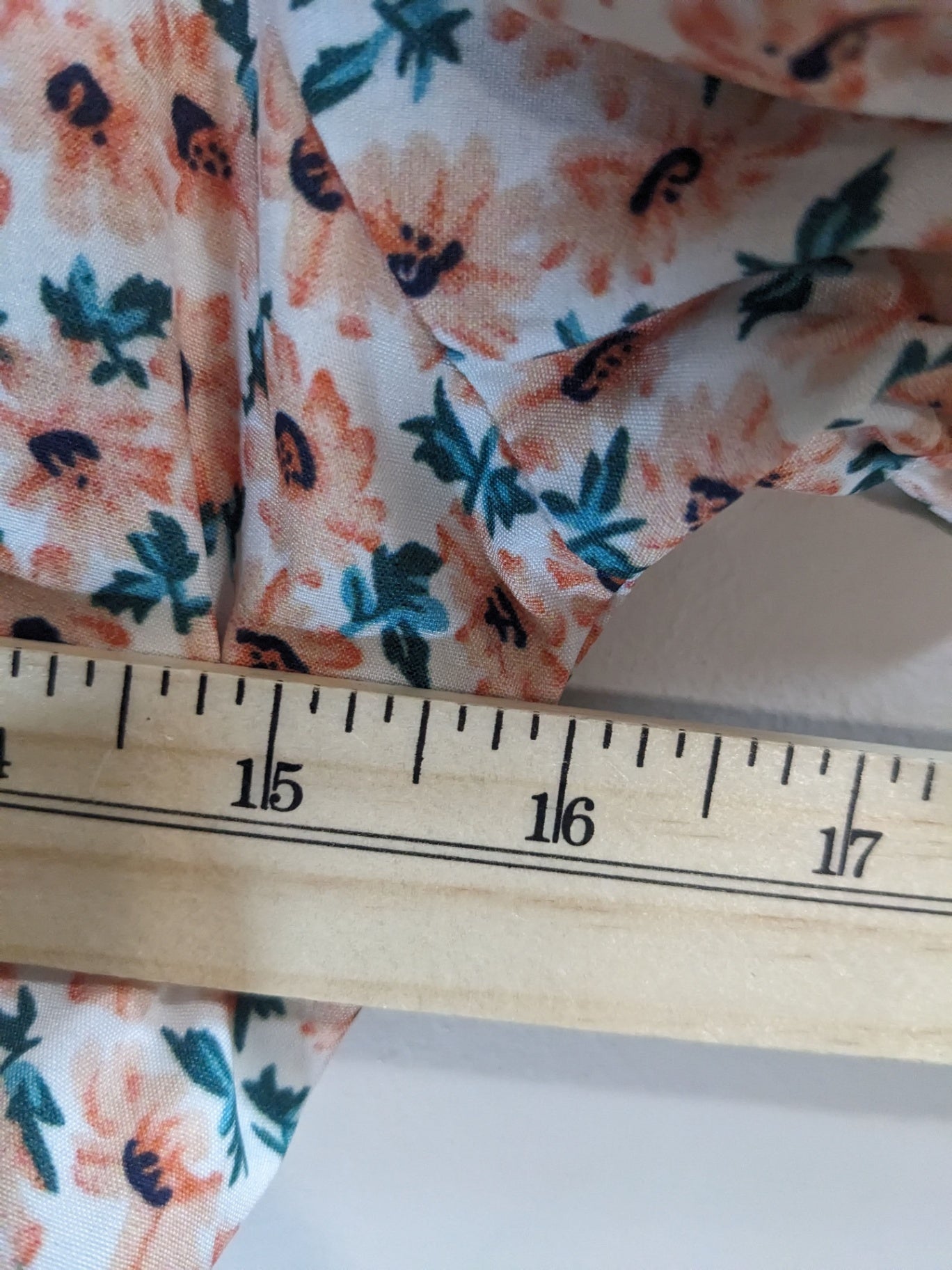 Crop Floral Blouse - M