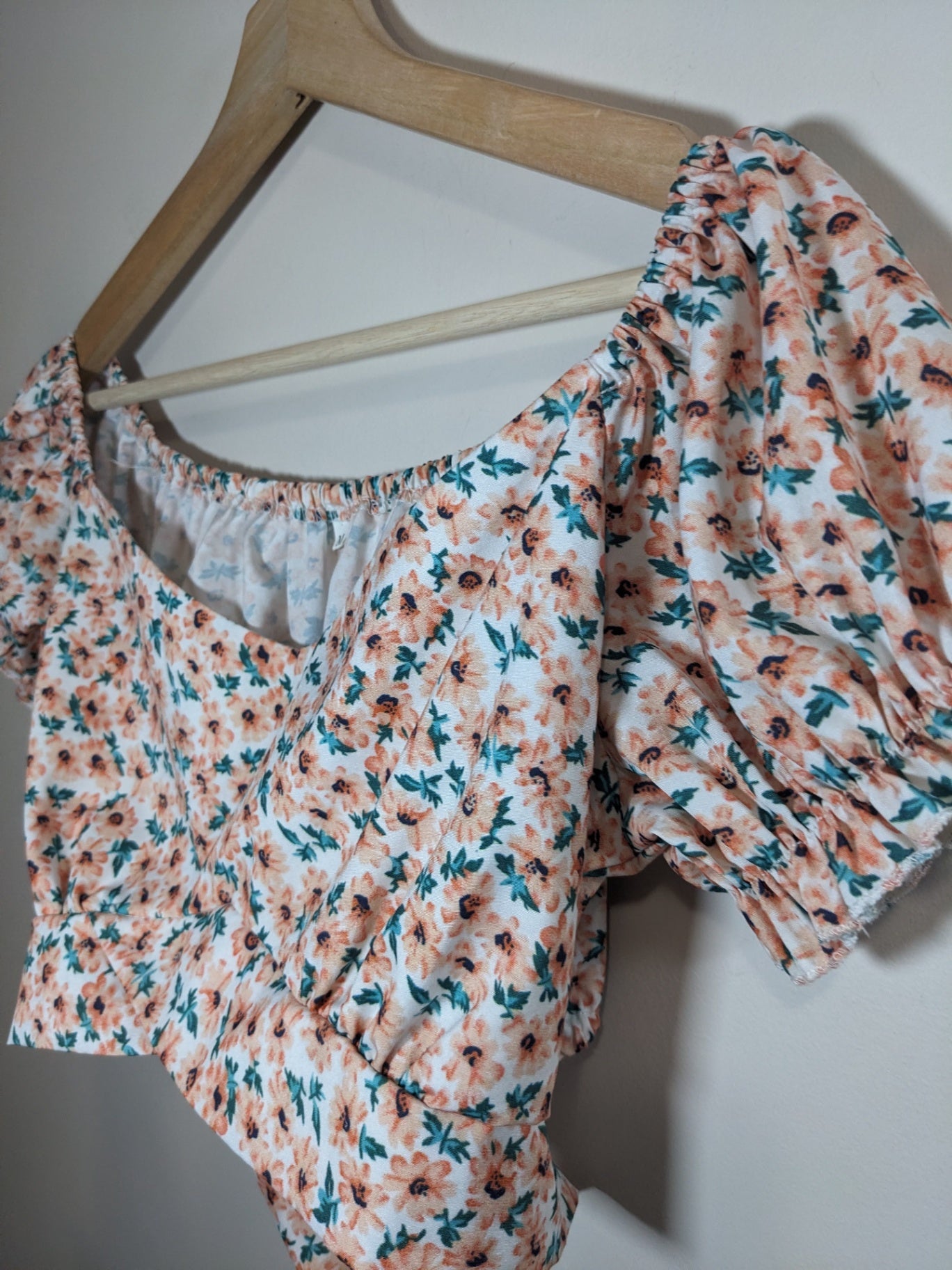 Crop Floral Blouse - M