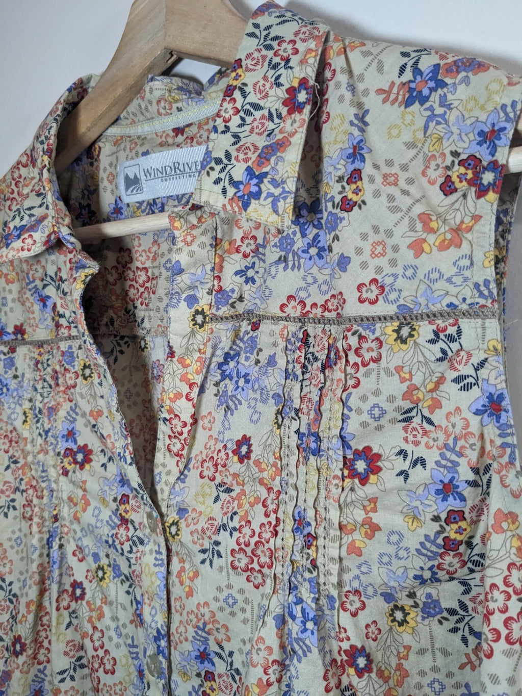 WindRiver Floral Sleeveless Blouse - XL