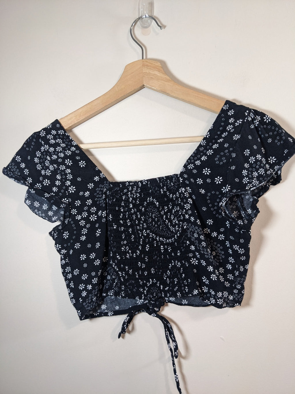 GARAGE Floral Crop Top - XS