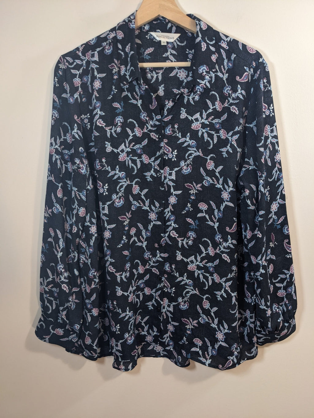 Northern Reflections Black Floral Blouse - XL