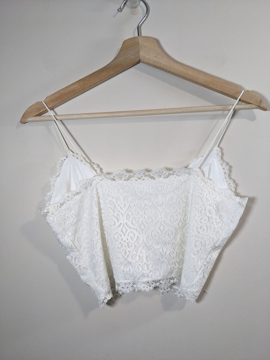 Garage Lace Crop Tank - S