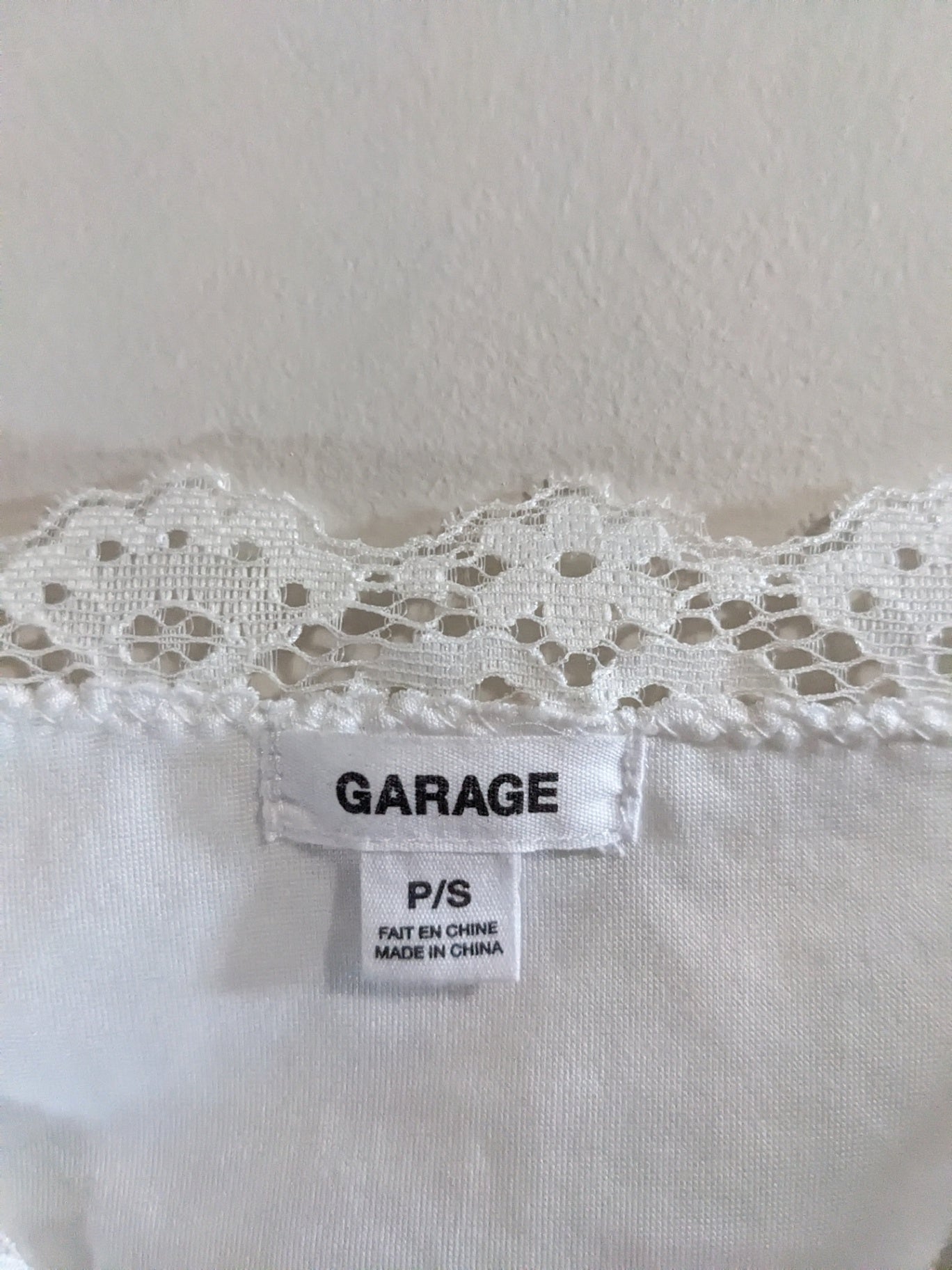 Garage Lace Crop Tank - S