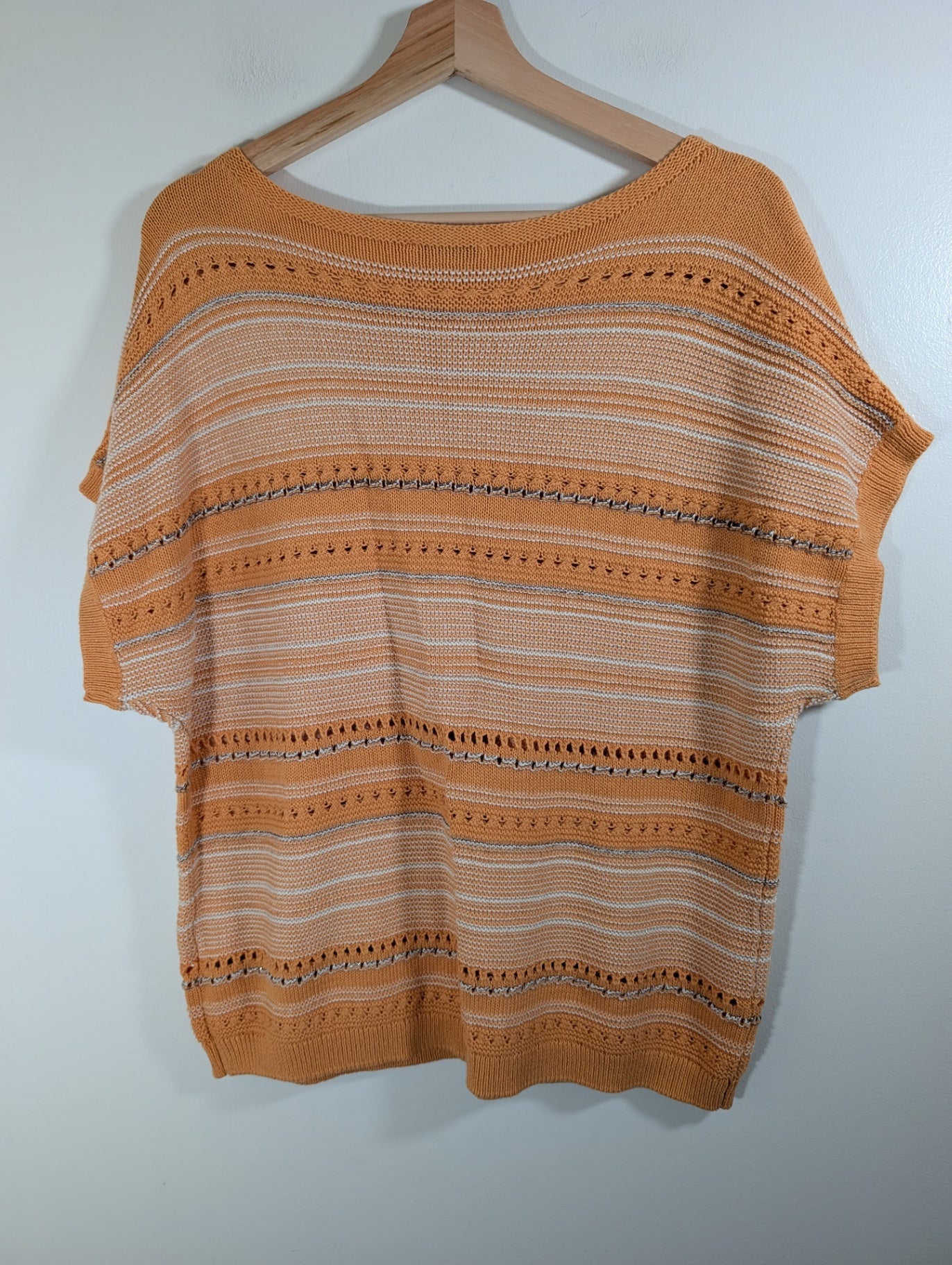 Ricki's orange knit blouse - Medium