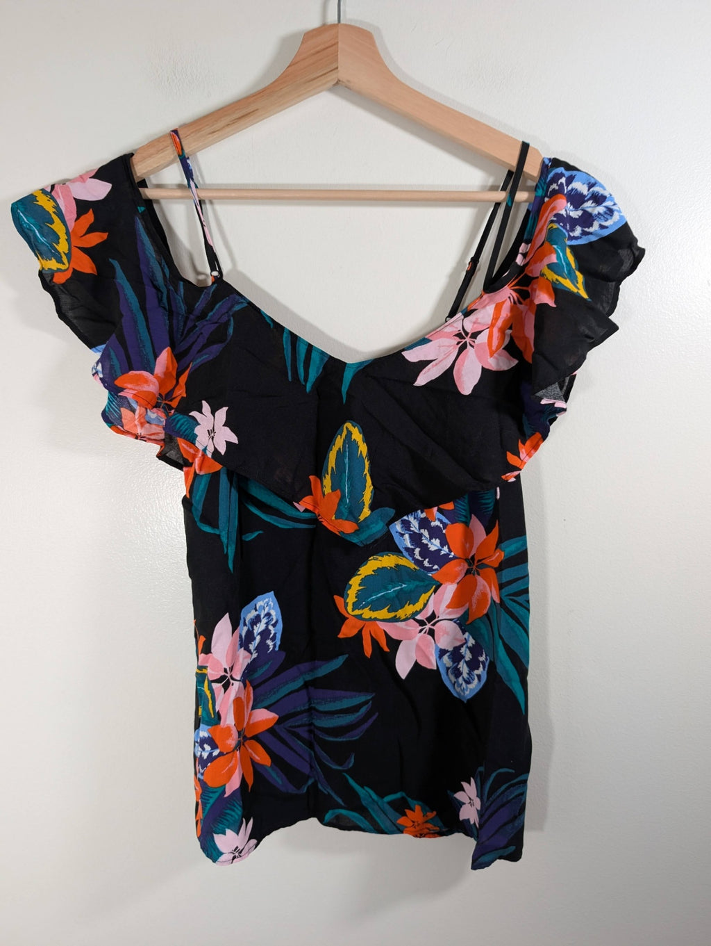 Old Navy floral blouse - Small