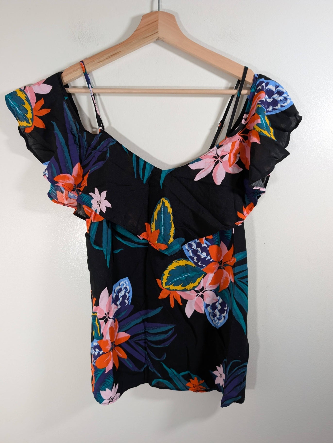 Old Navy floral blouse - Small