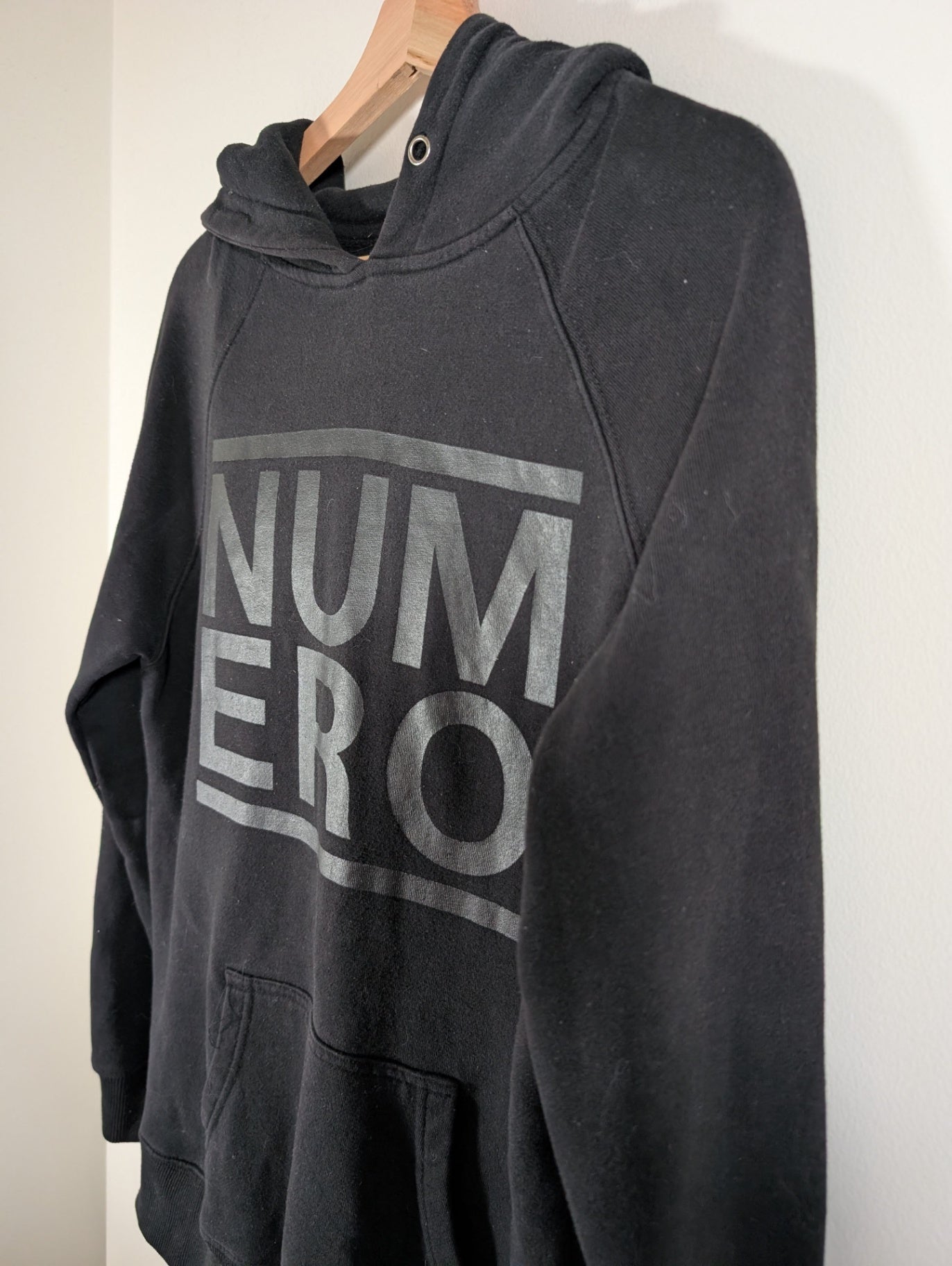Numero hoodie - Large