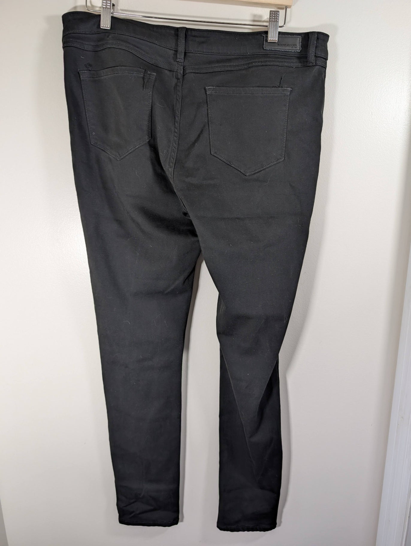 Bootlegger black jeans - appears SZ 36