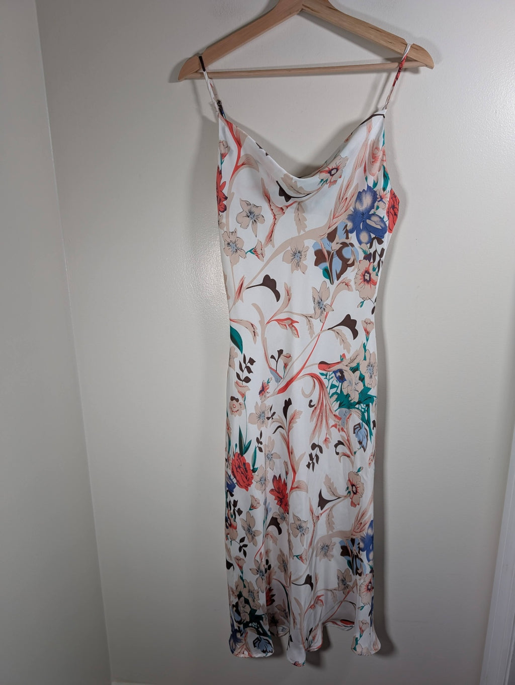 Unknown brand floral dress - appears Small