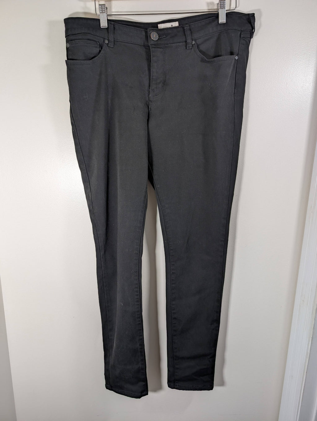 Bootlegger black jeans - appears SZ 36