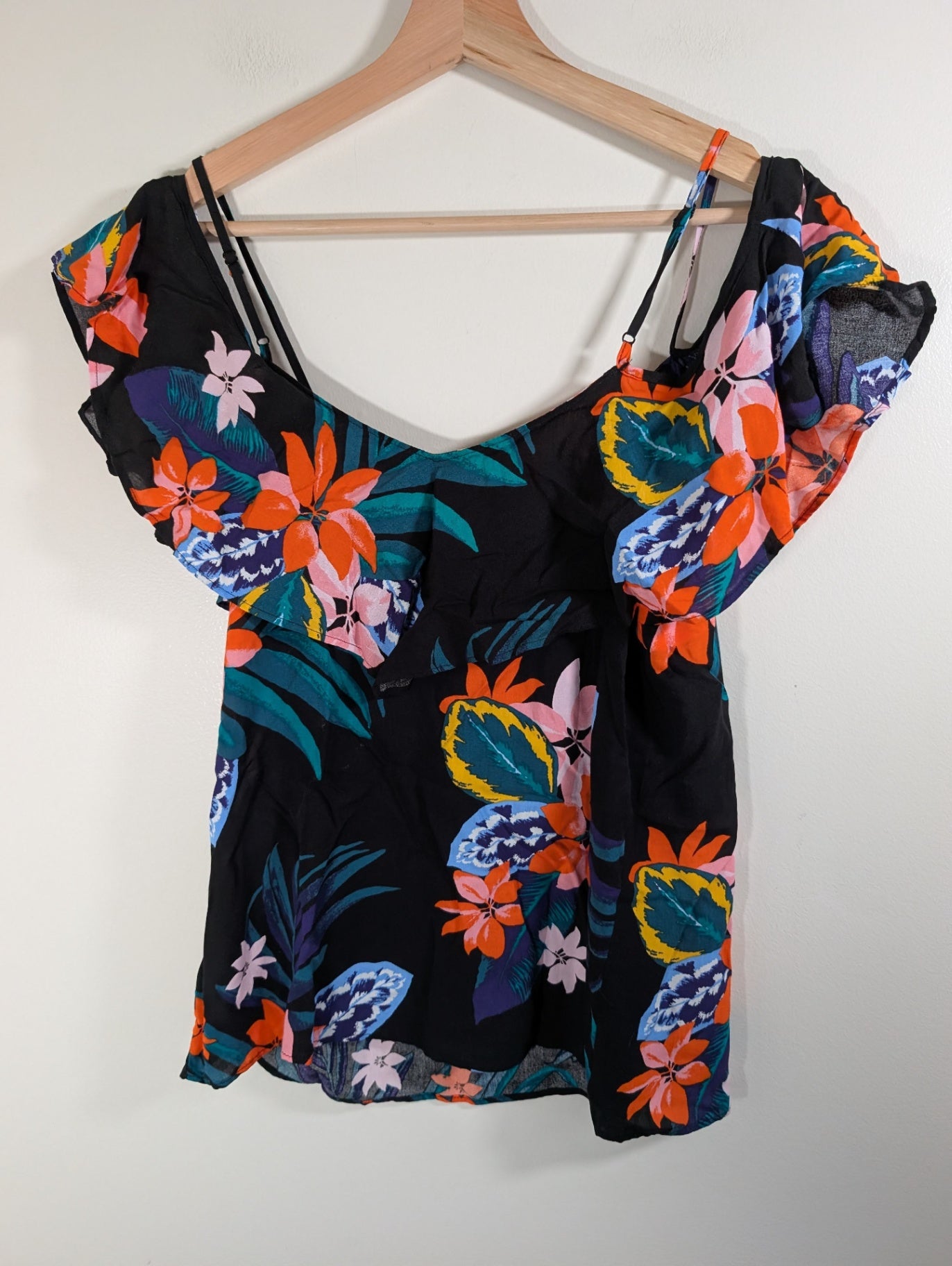 Old Navy floral blouse - Small
