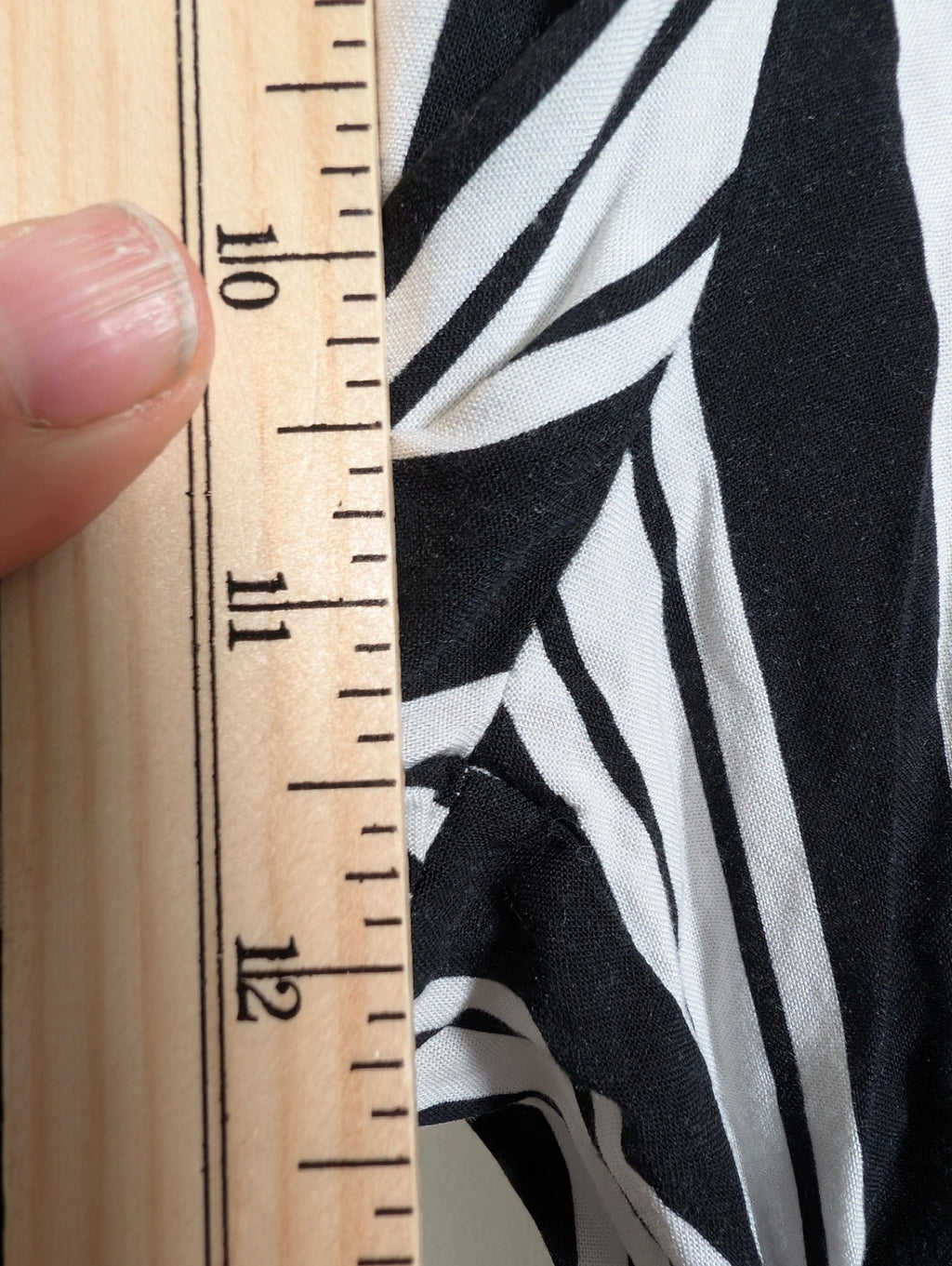Unknown brand striped pants - Small