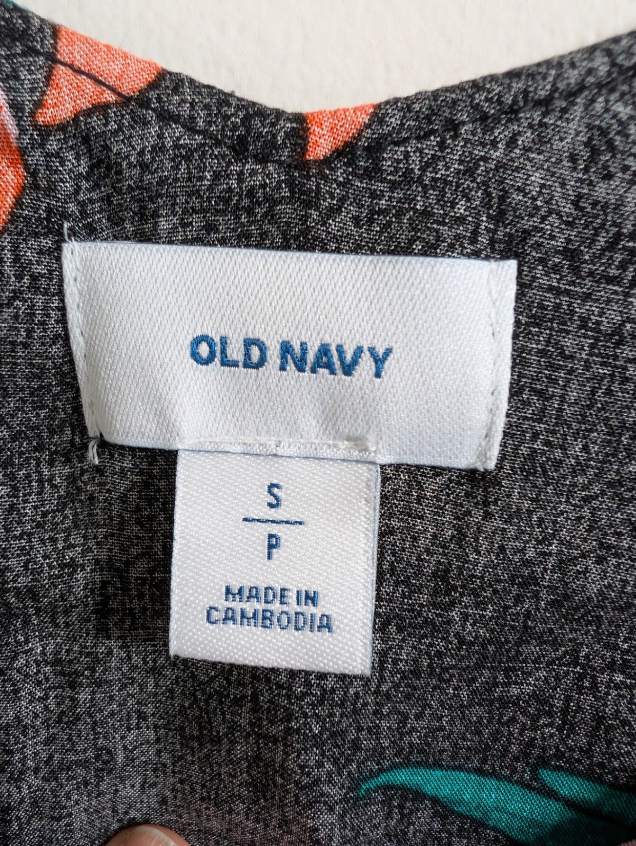 Old Navy floral blouse - Small