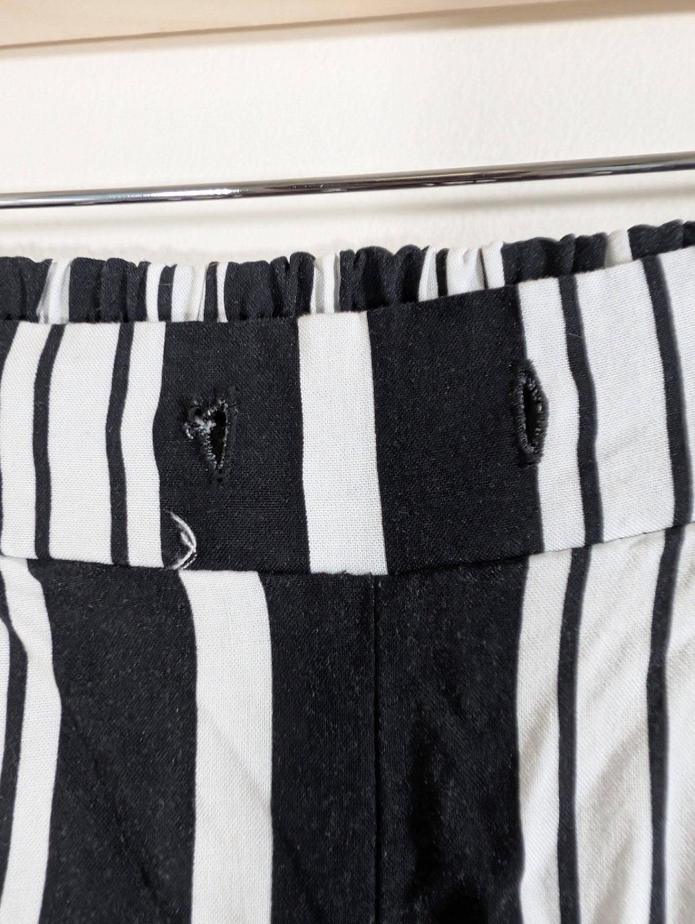 Unknown brand striped pants - Small