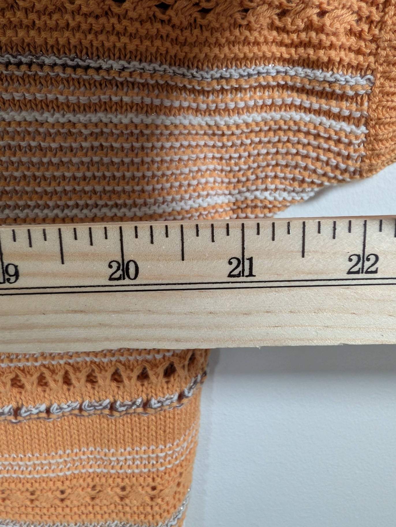 Ricki's orange knit blouse - Medium