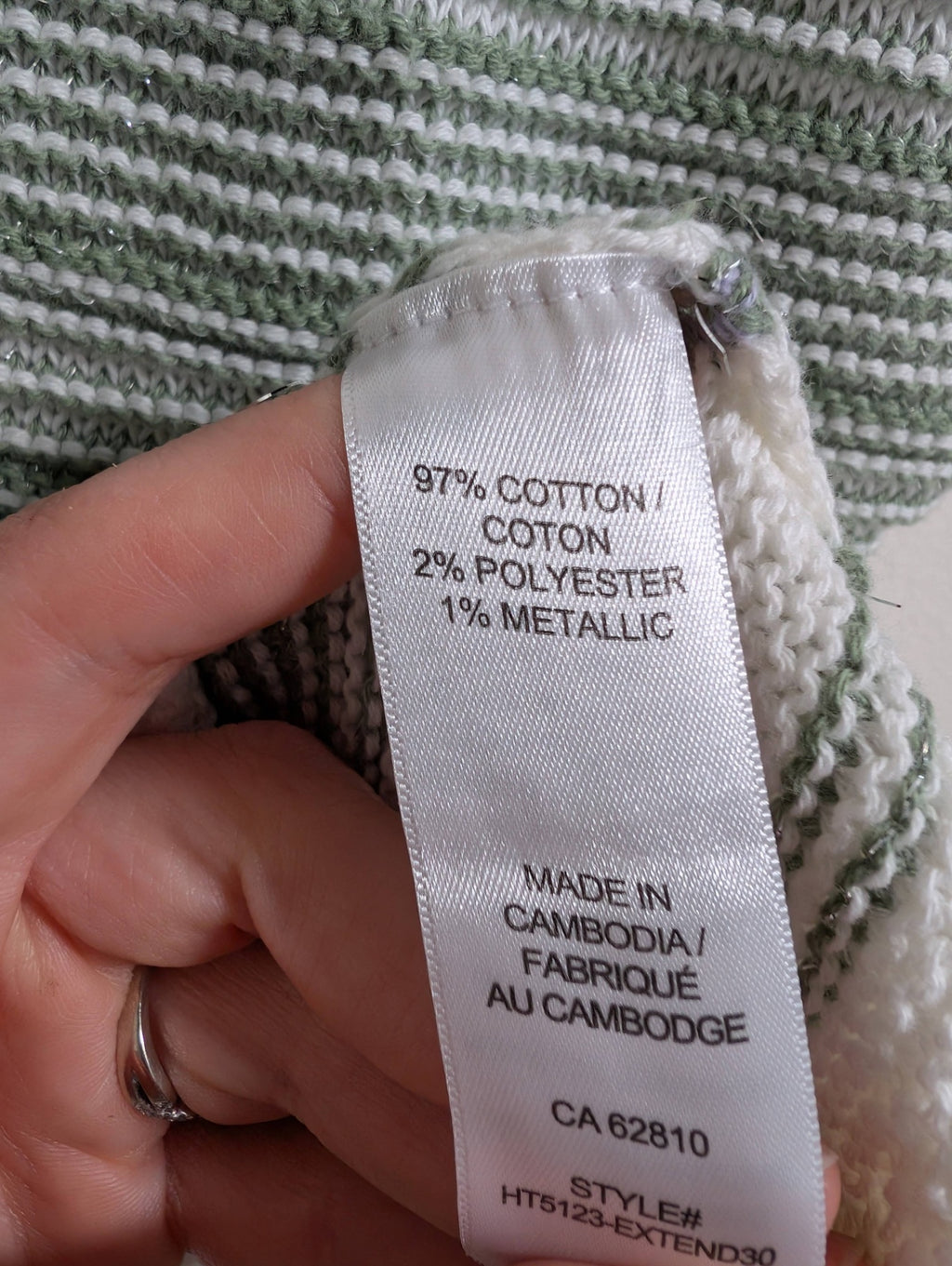Ricki's green knit blouse - Medium