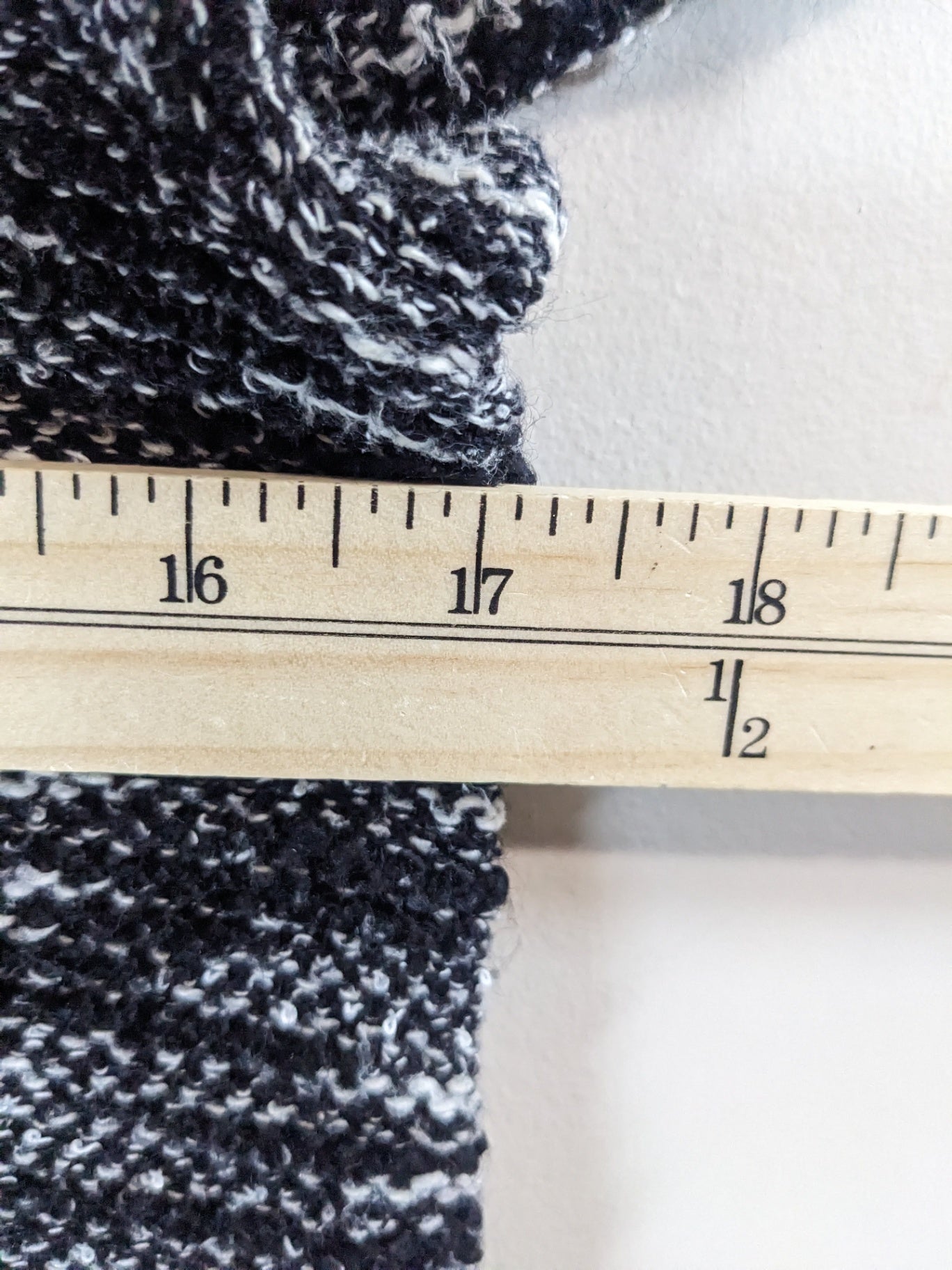Joe Fresh Knit Black & White Blouse - M