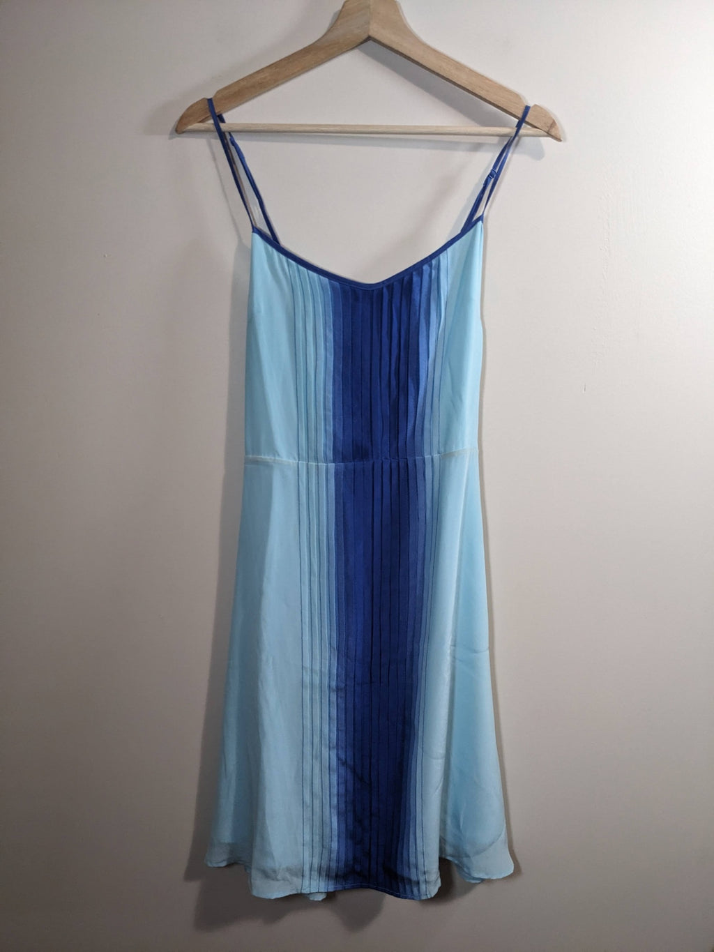 Max Blue Pleated Dress - sz 12