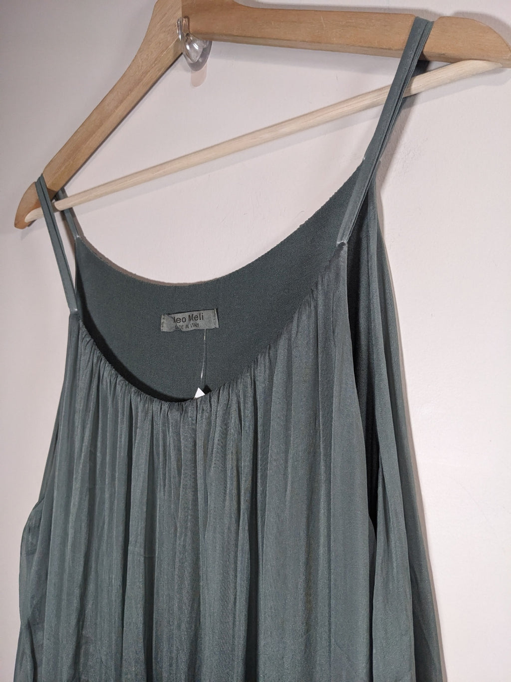 NWT Meo Meli Silk Green Maxi Dress - One Size
