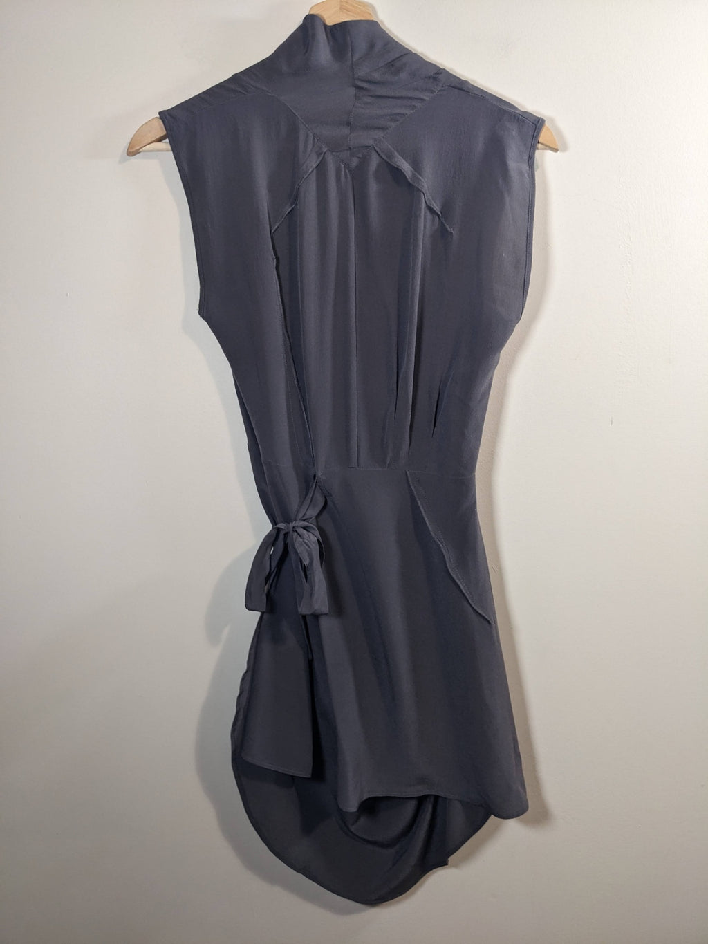Max Wrap Sleeveless Dress - sz 6