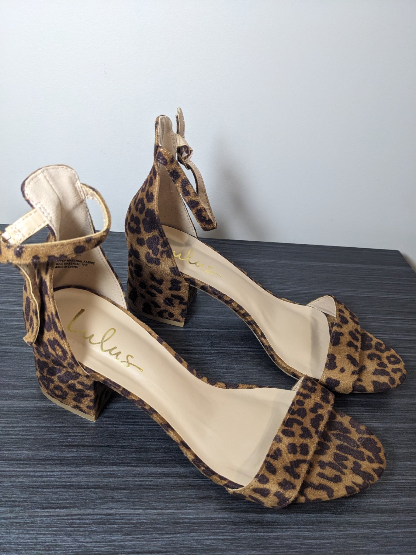 NWOT lulus Leopard Strap Sandals - sz 9