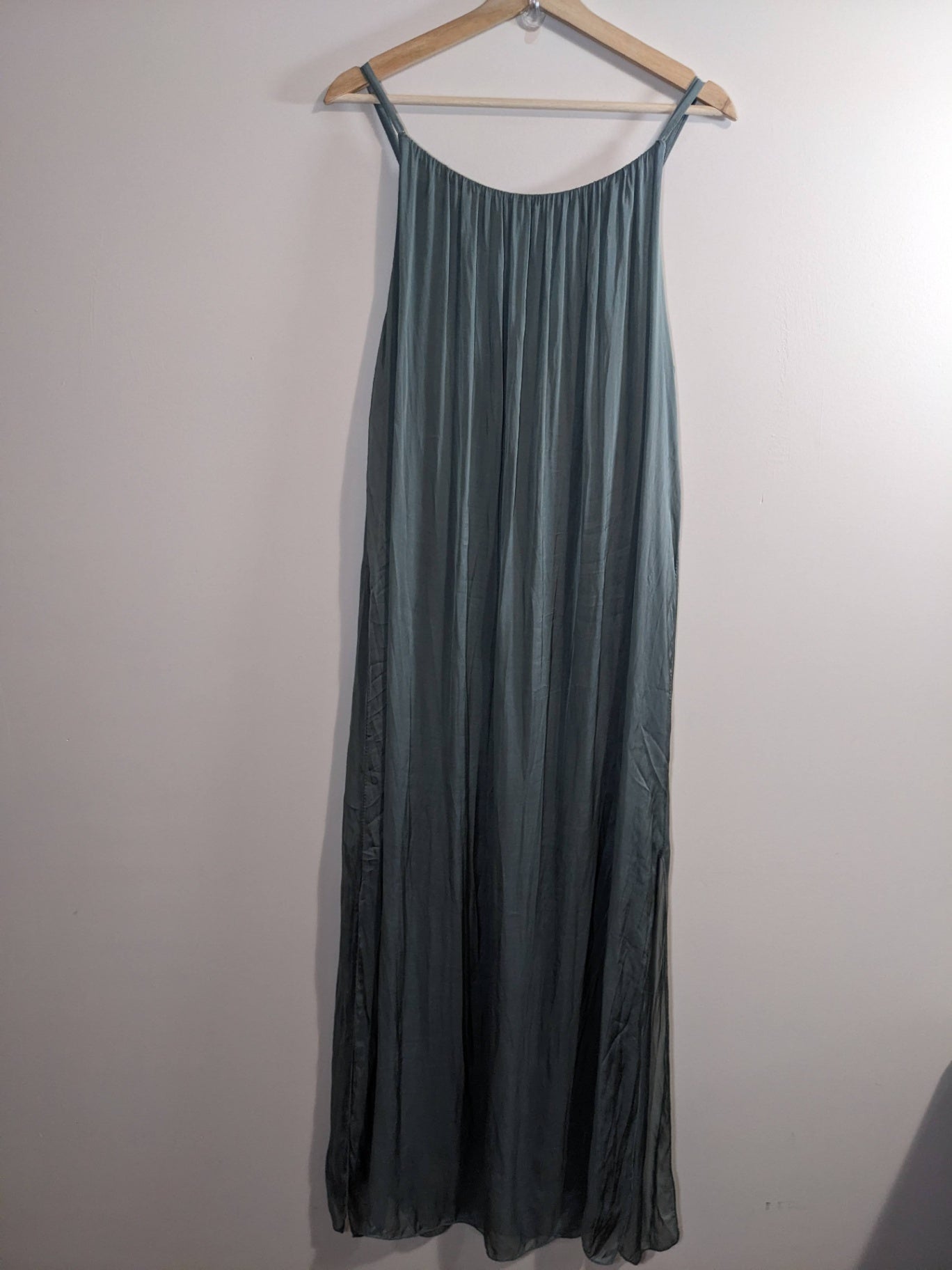NWT Meo Meli Silk Green Maxi Dress - One Size