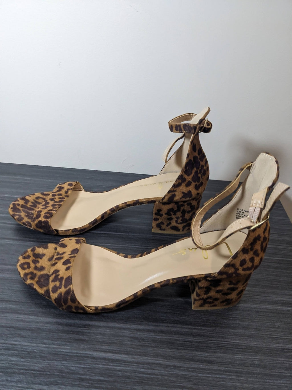 NWOT lulus Leopard Strap Sandals - sz 9