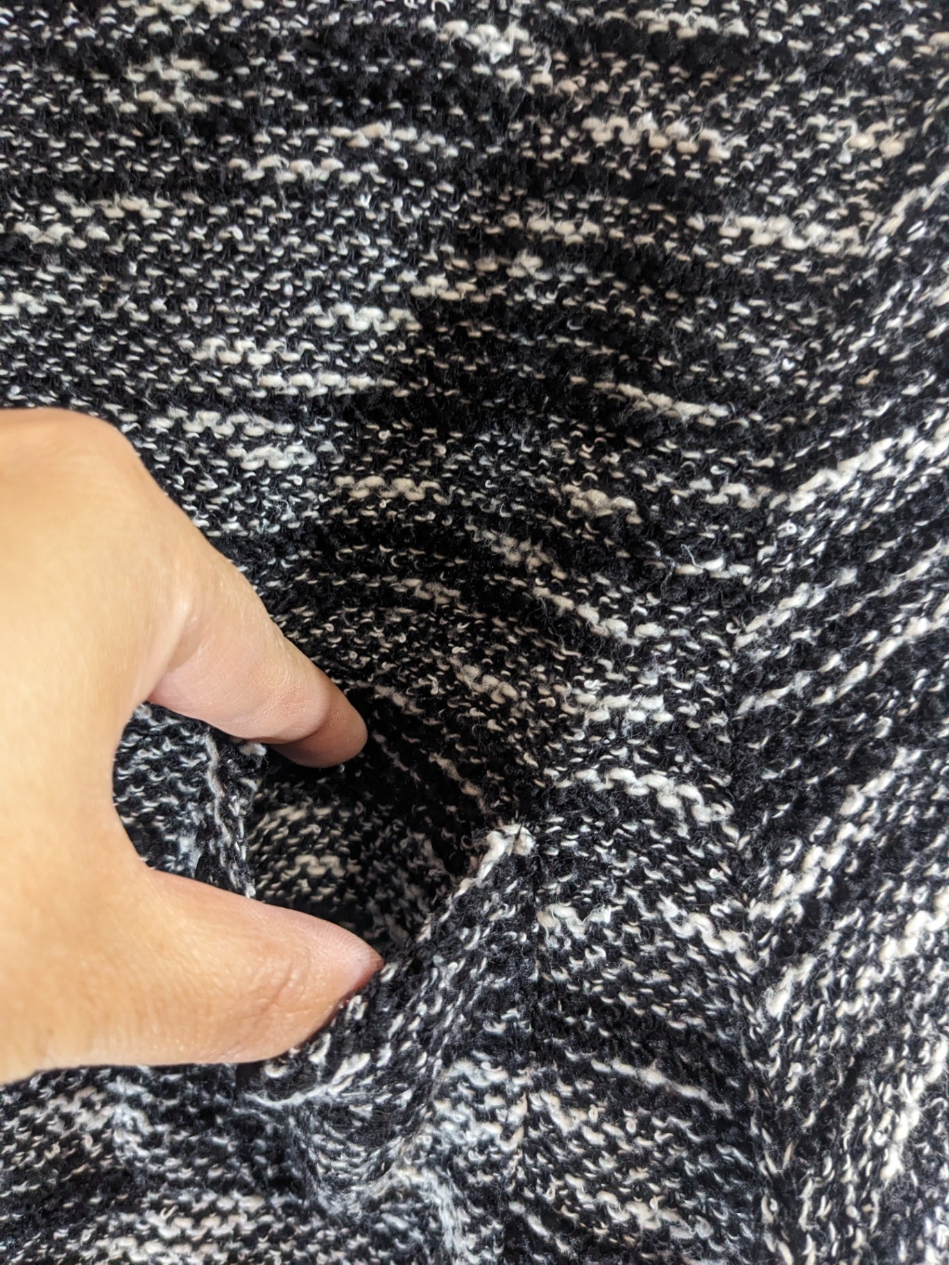 Joe Fresh Knit Black & White Blouse - M