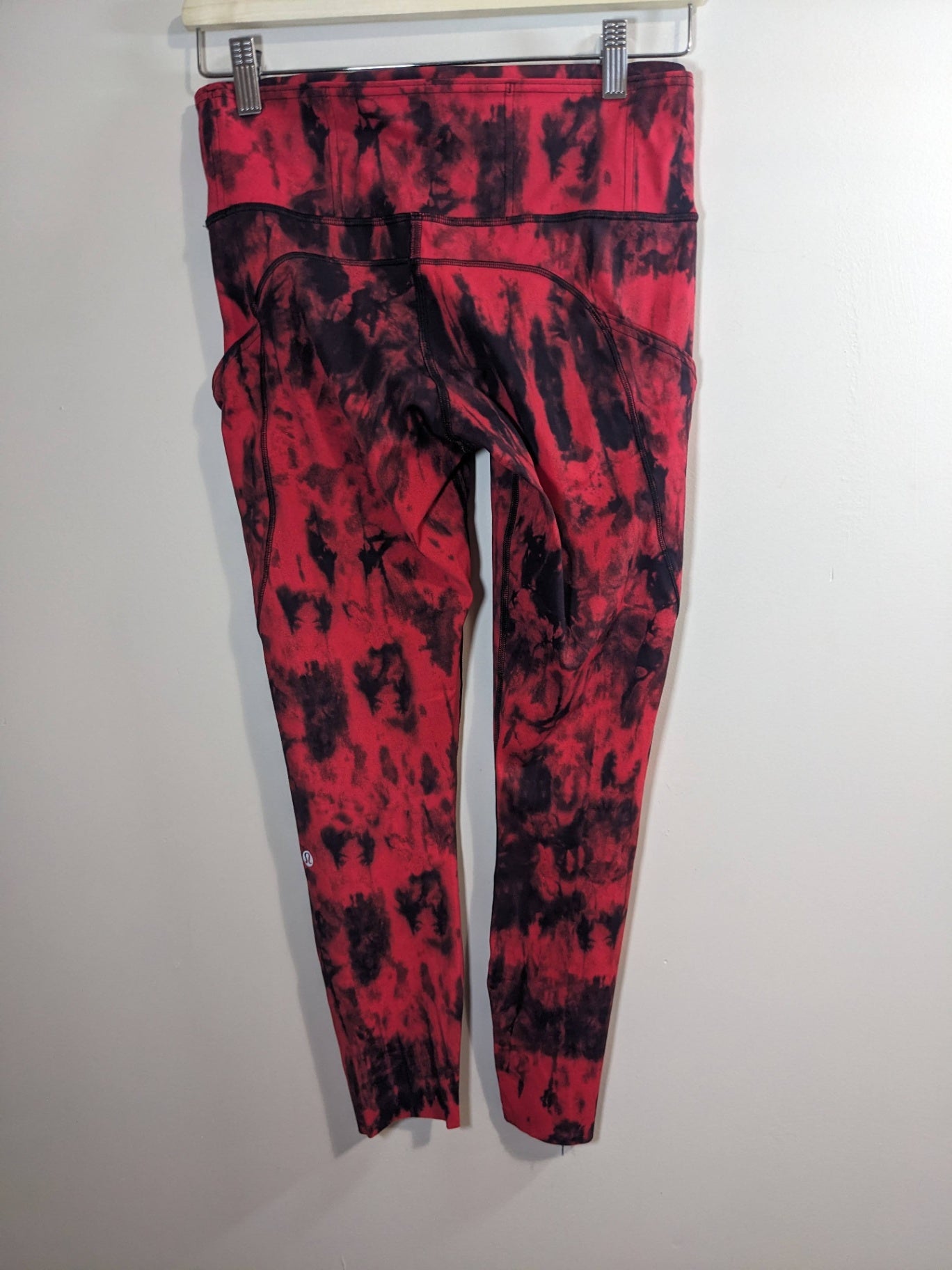Lululemon Red Tye Dye Leggings - sz 8