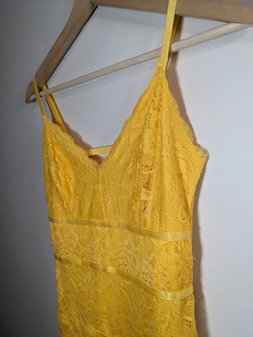 Guess Yellow Lace Dress - S