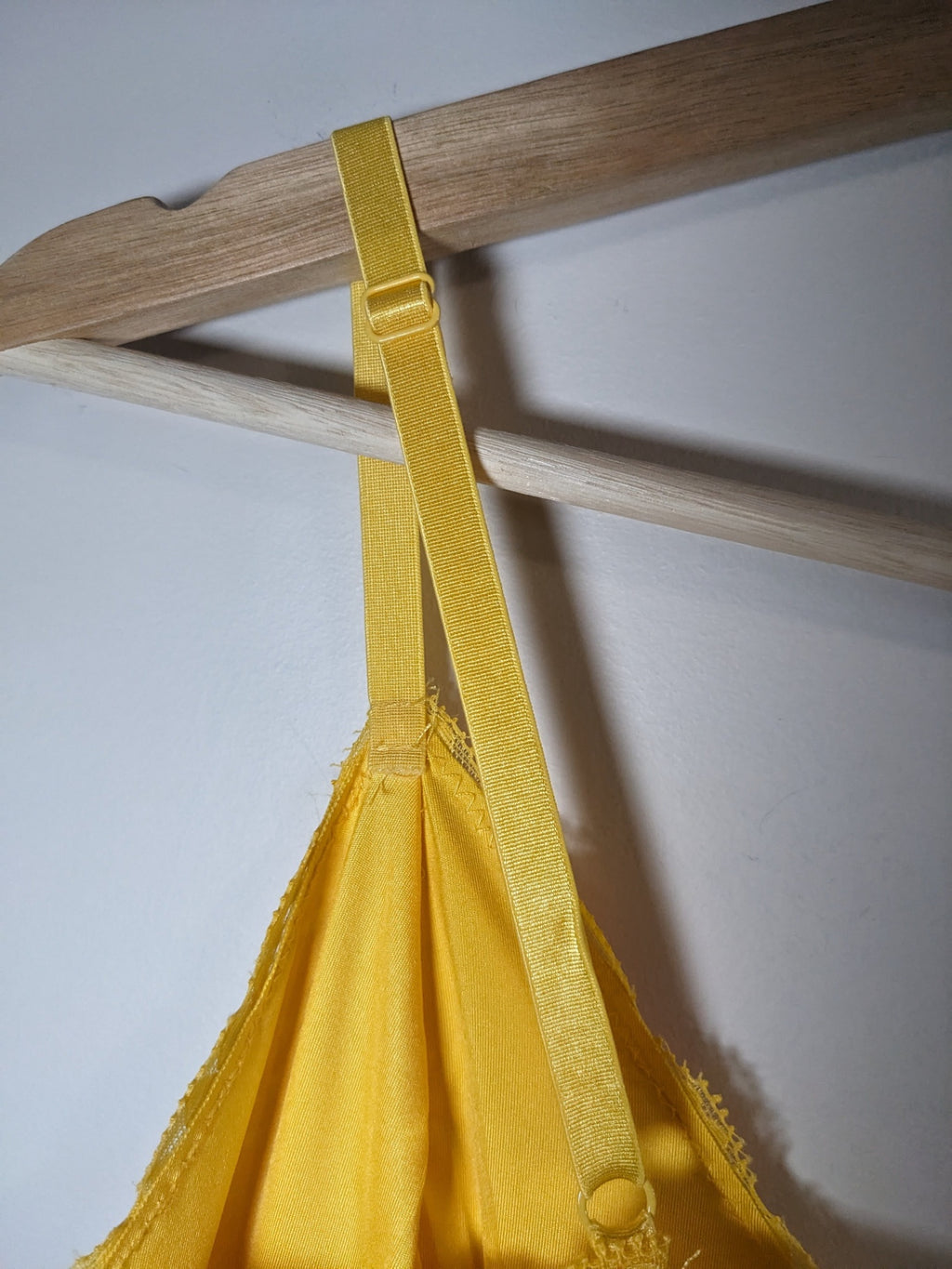 Guess Yellow Lace Dress - S