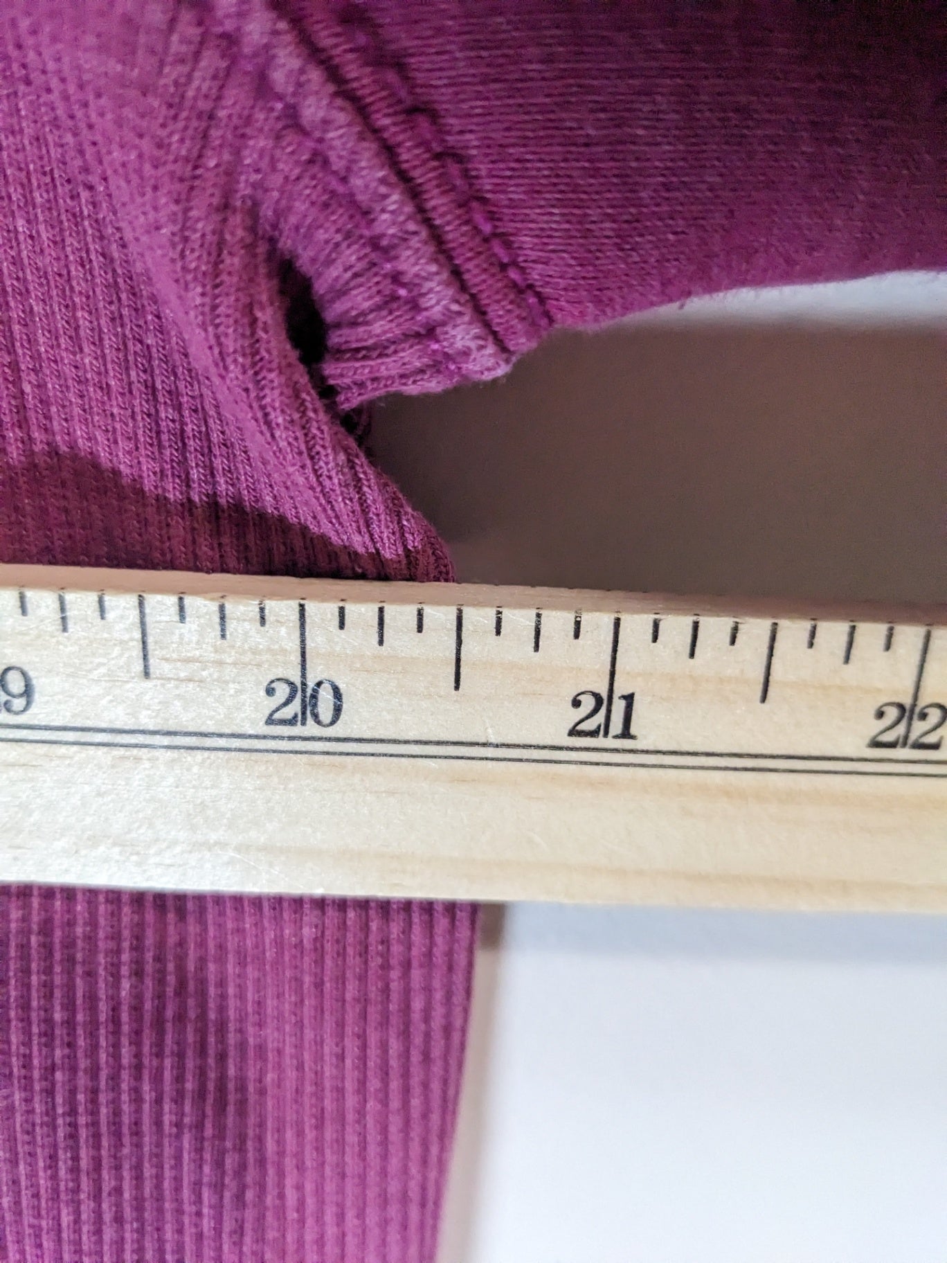 Carhartt Pink Crewneck - L
