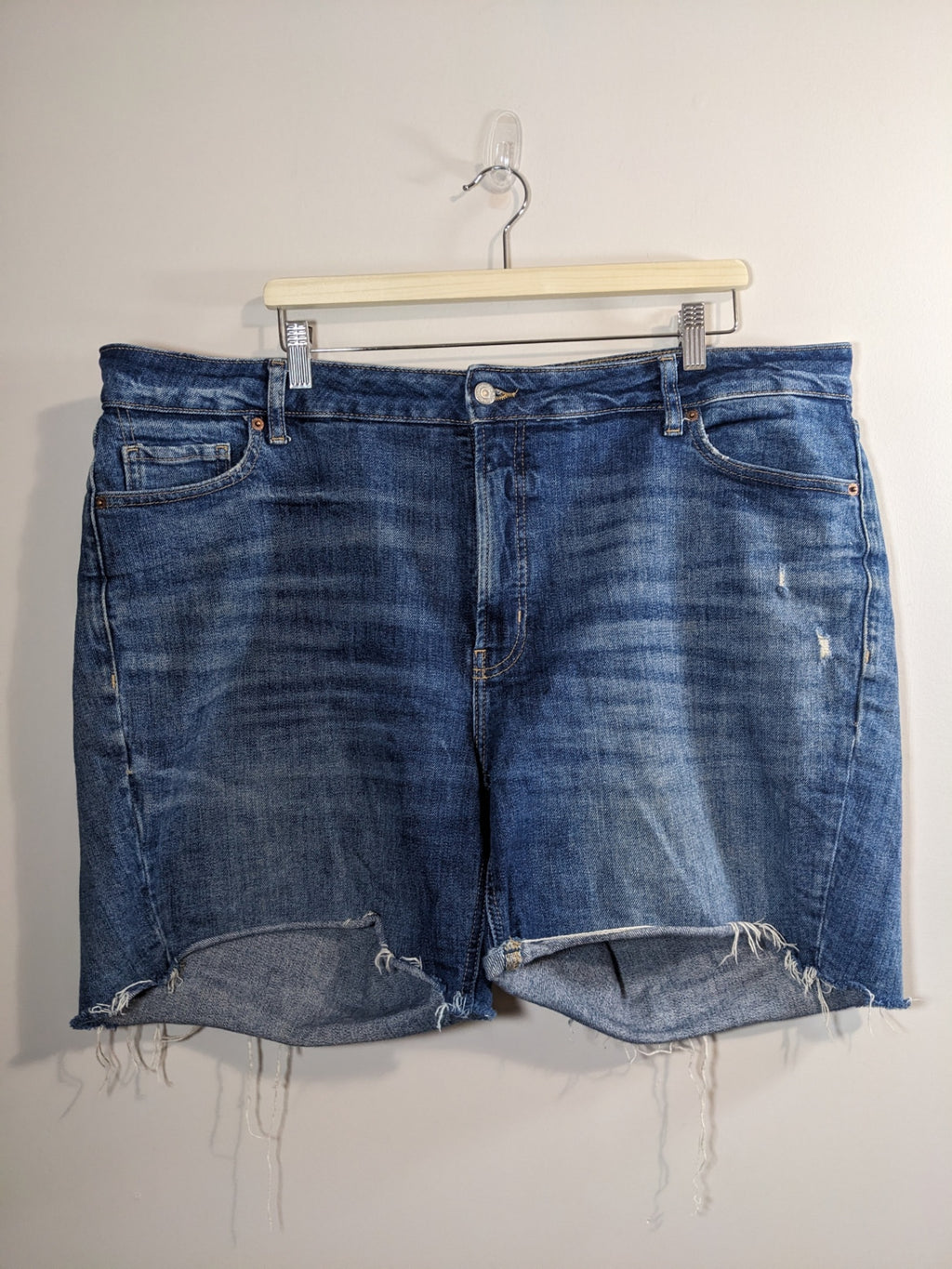 Old Navy O.G. Straight Denim Shorts - sz 20
