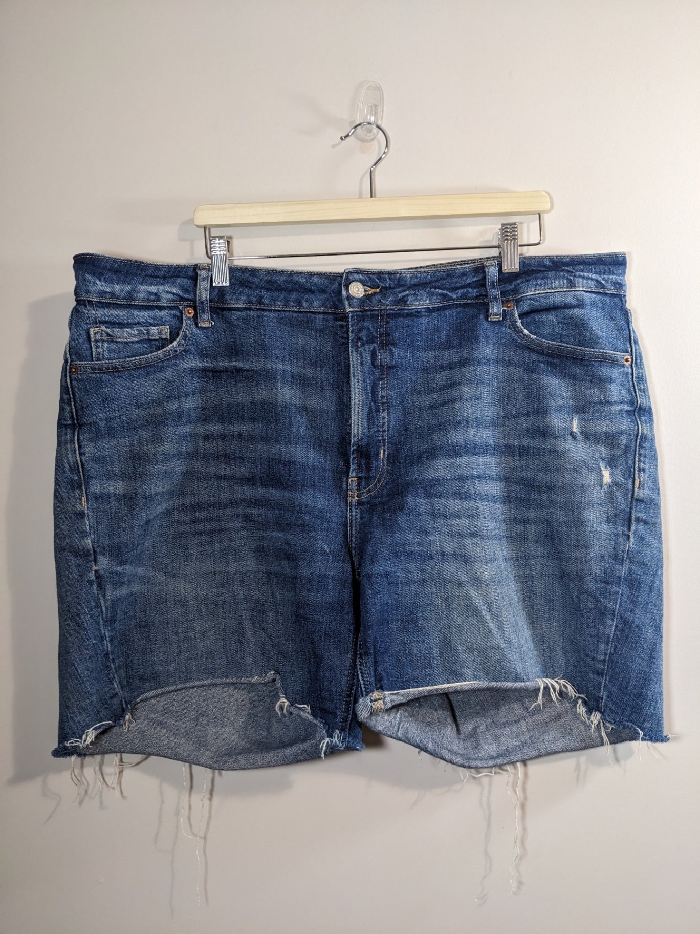 Old Navy O.G. Straight Denim Shorts - sz 20