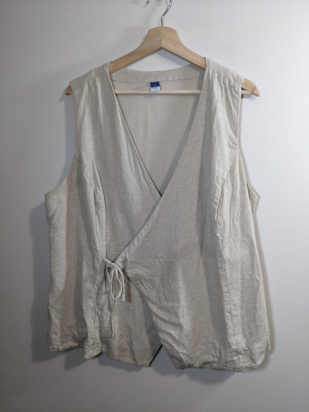 Old Navy Linen Beige Sleeveless Blouse - 2XL