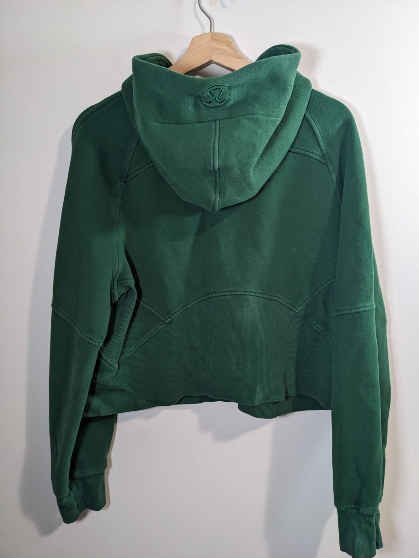 Lululemon Green Scuba Hoodie - M/L
