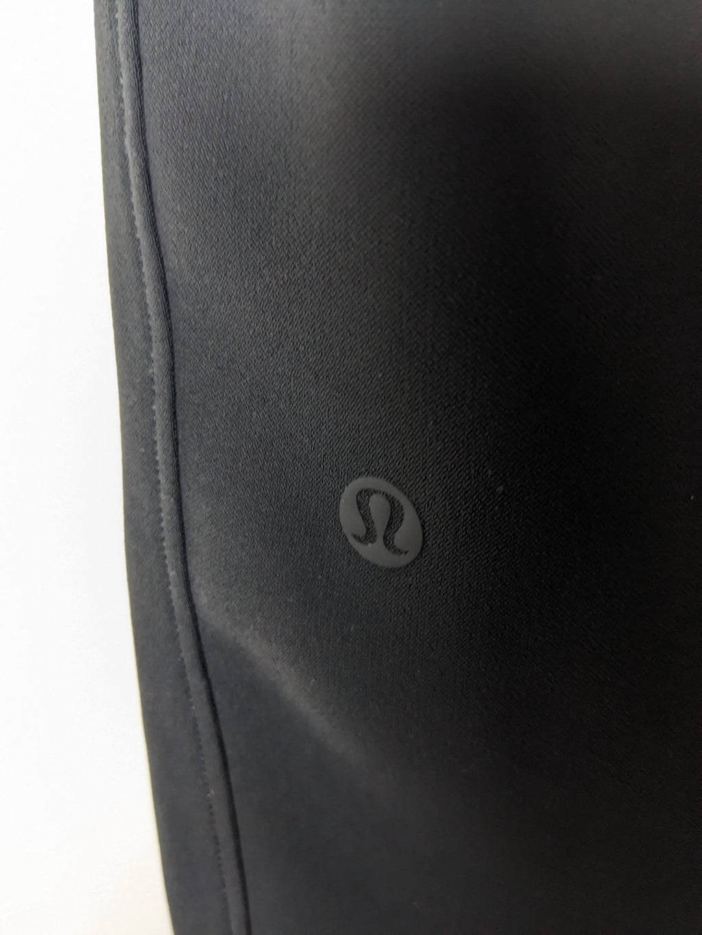 Lululemon - 4