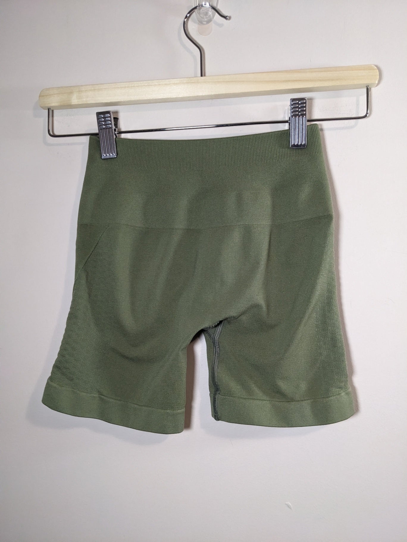 ALPHALETE Olive Shorts - appears XS/S