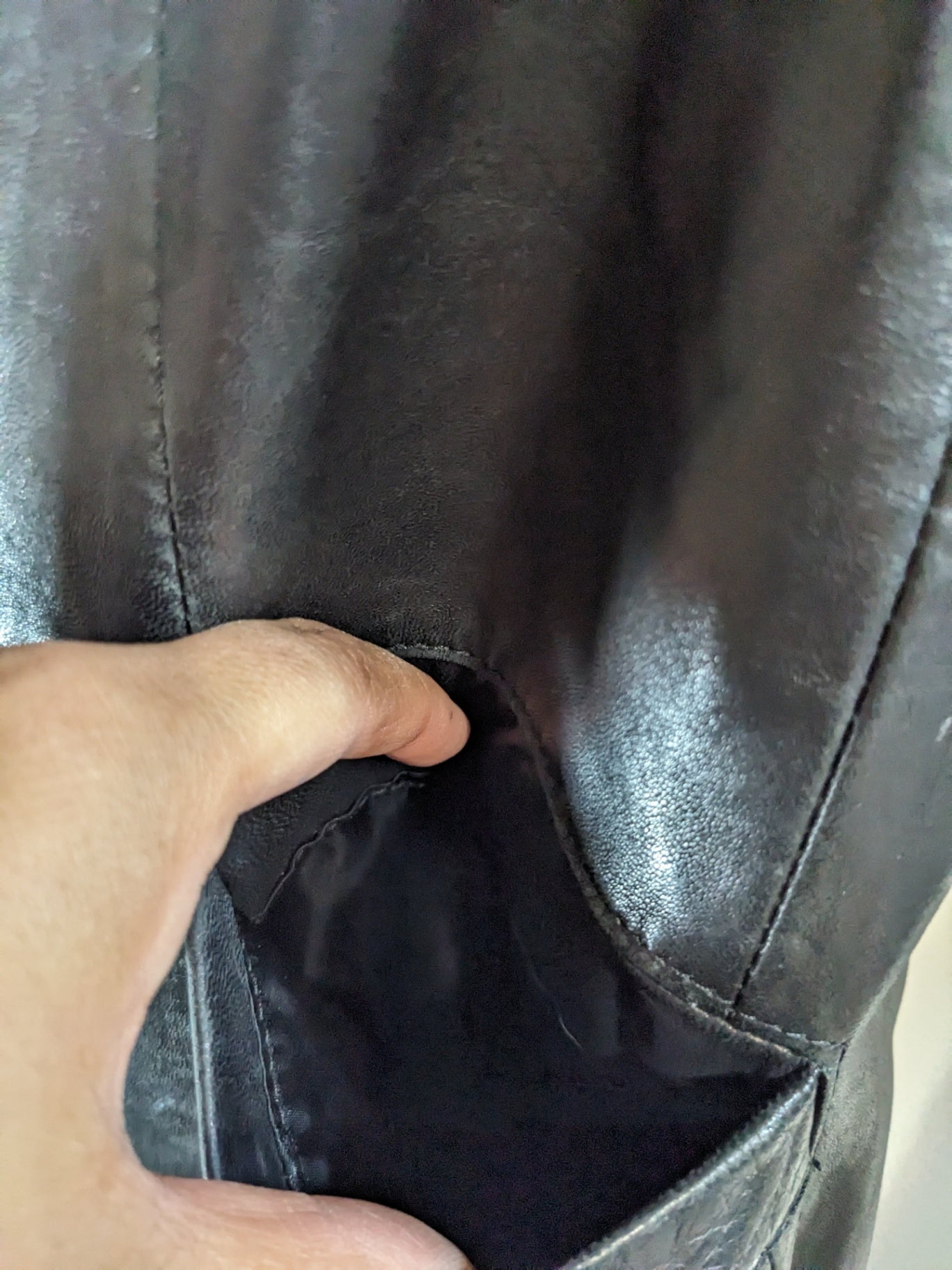 DANIER Black Leather Jacket- S