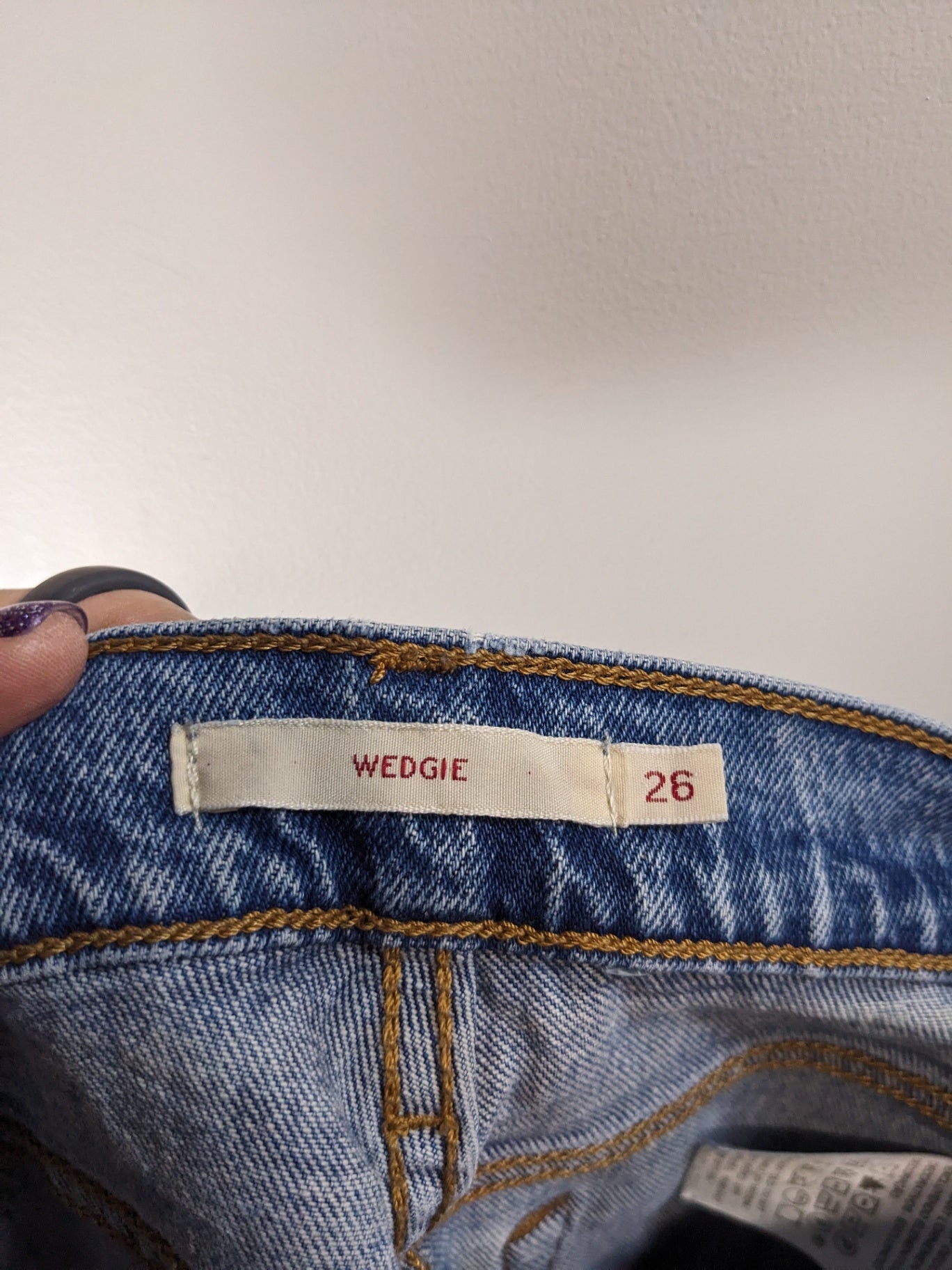 Levi's Wedgie Jeans - sz 26