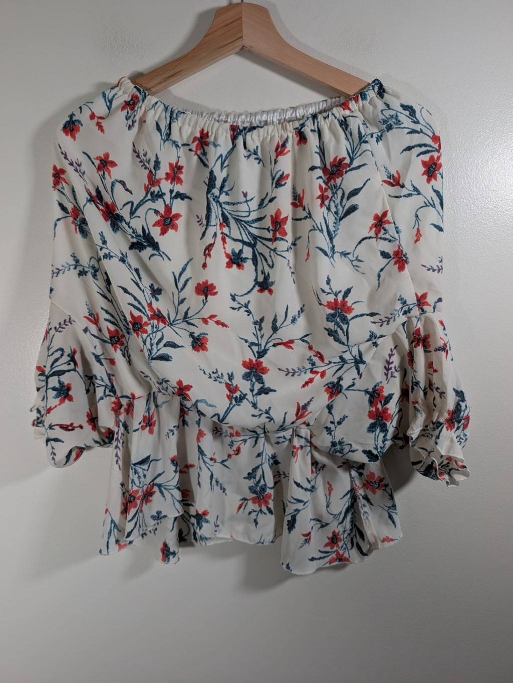 Magenda floral blouse - Unknown size