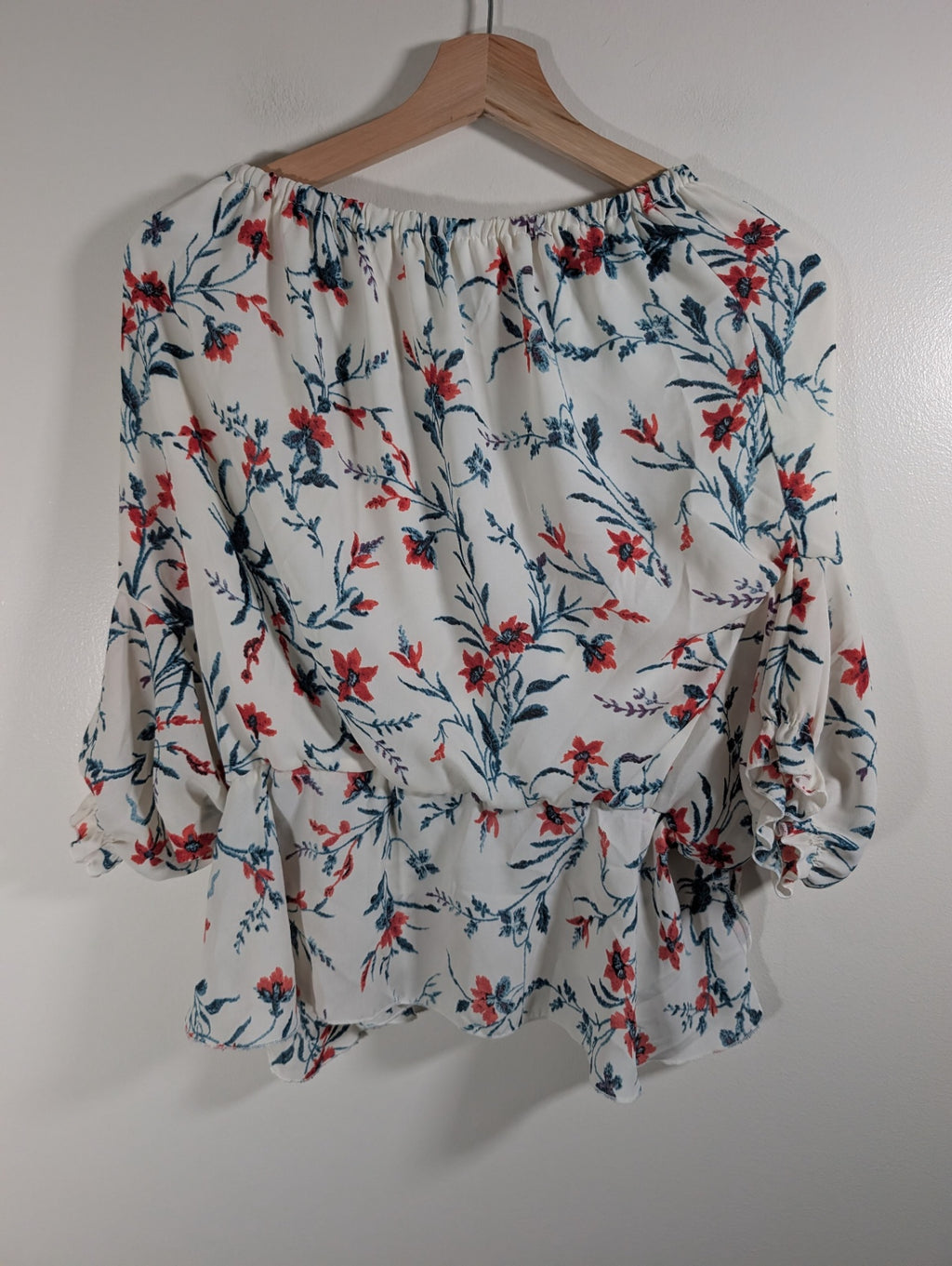 Magenda floral blouse - Unknown size