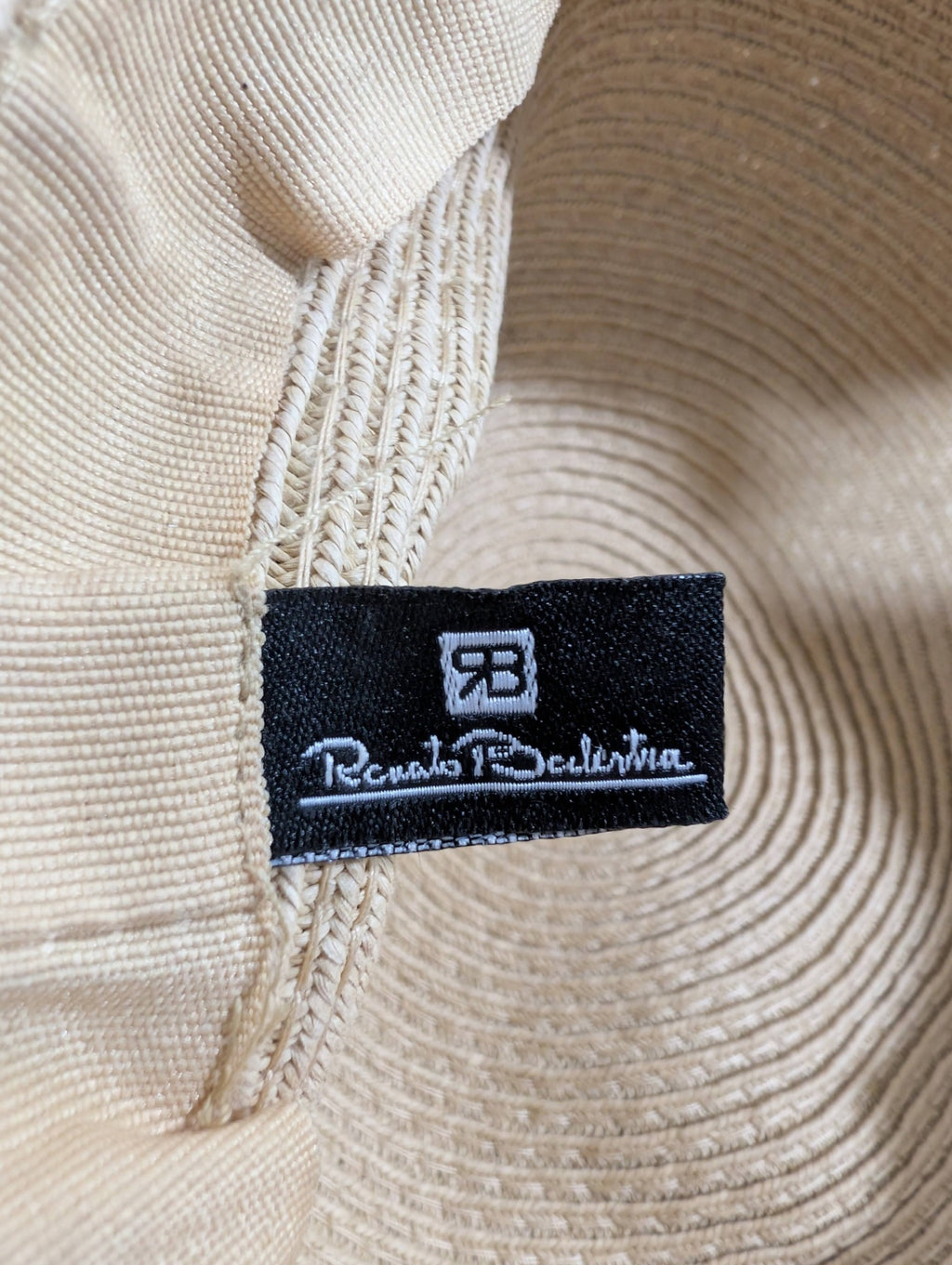 Rcuato Balentia sun hat