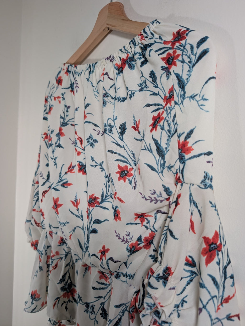 Magenda floral blouse - Unknown size