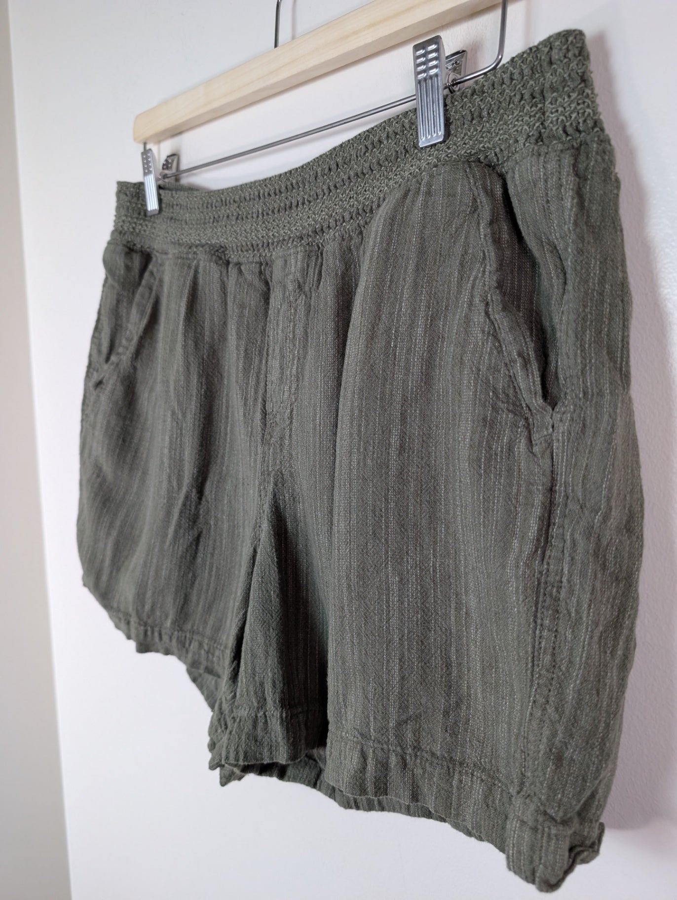 Briggs green linen shorts - Large